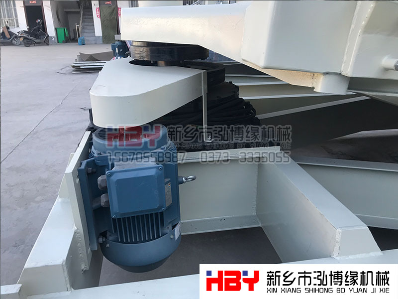 平面回轉(zhuǎn)式篩粉機(jī) 平面回轉(zhuǎn)式篩粉機(jī)