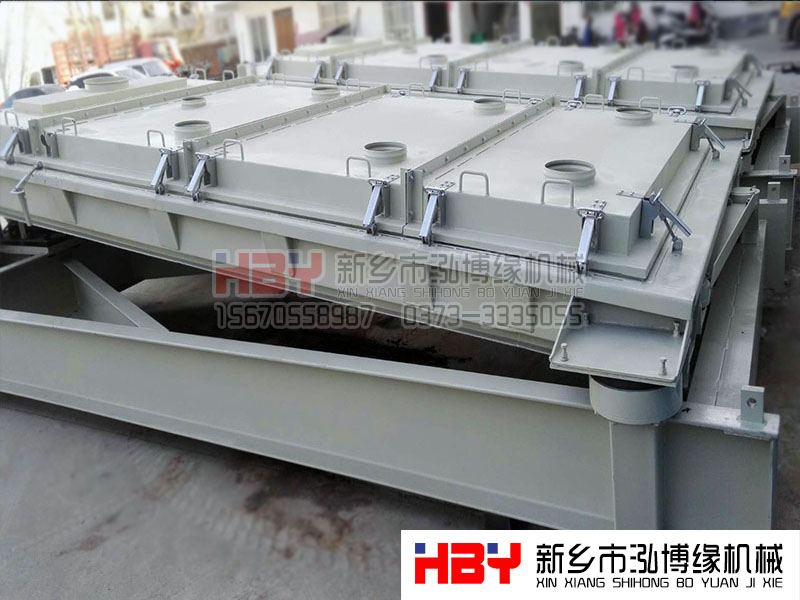 平面回轉(zhuǎn)式篩粉機(jī) 平面回轉(zhuǎn)式篩粉機(jī)